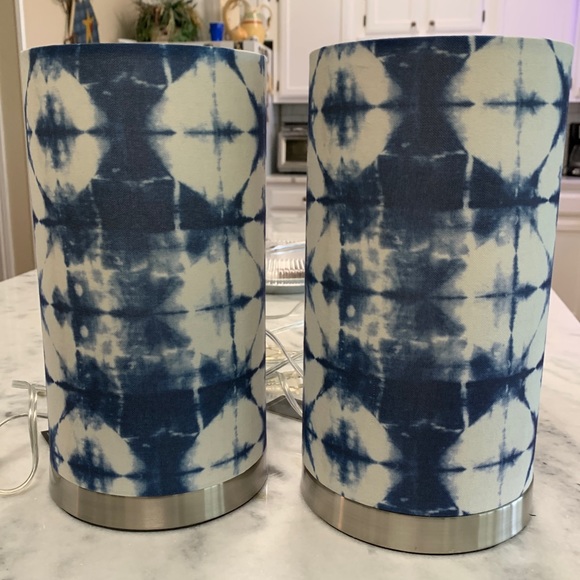 Assorted Categories, Sizes and Styles - Picture 10 of 12